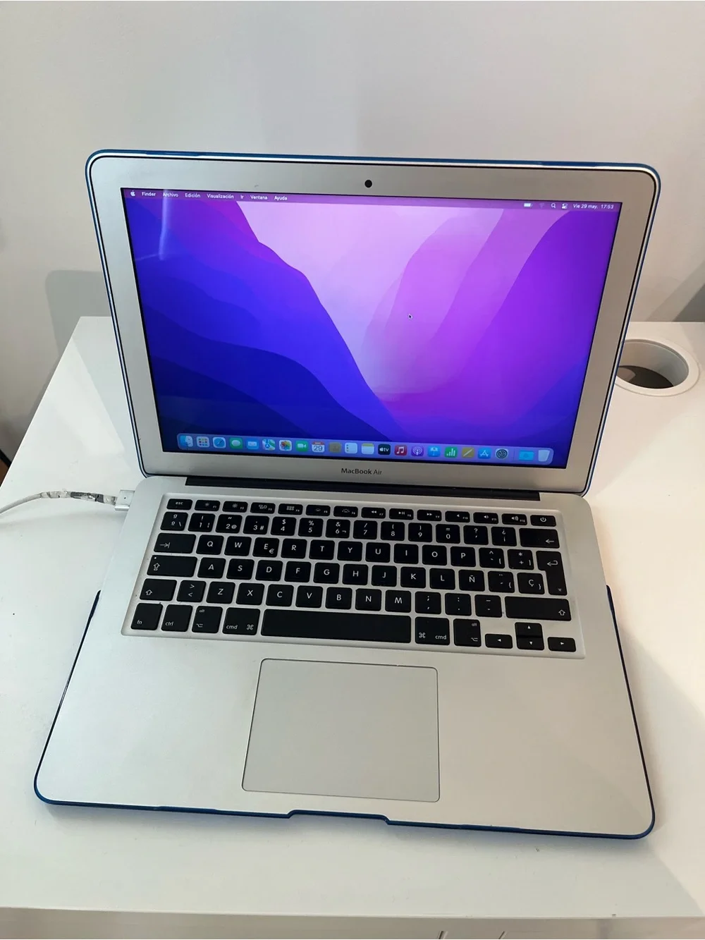 Apple MacBook Air Silver Laptop - 13-inch, Silver